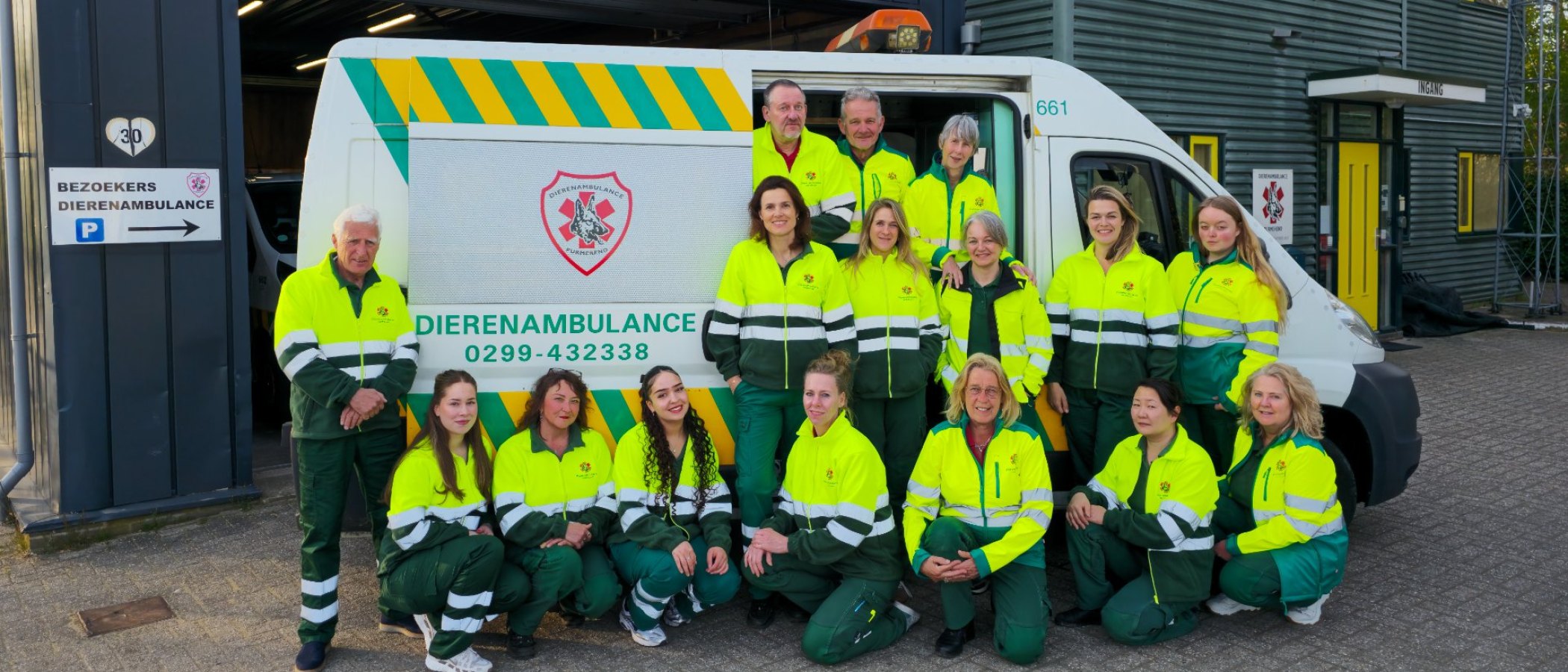 Het team van Dierenambulance Waterland